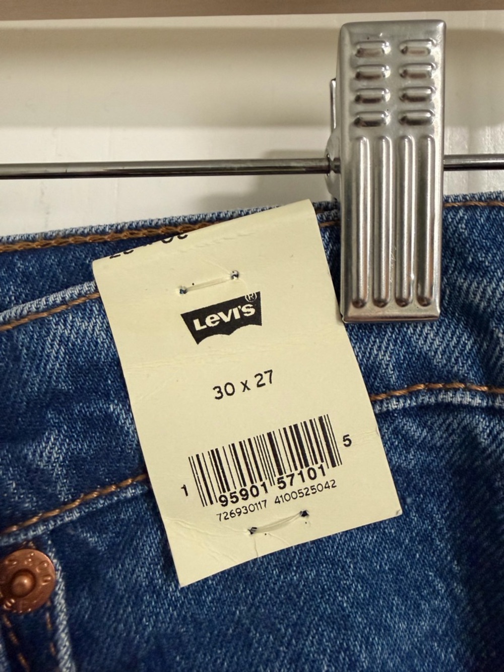 Levi’s Ribcage Straight Ankle - Picture 3 of 8